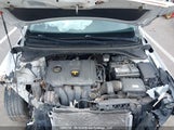 Hyundai Elantra Preferred KMHD84LF9KU886666 photo