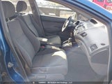 Honda Civic Dx-G 2HGFA1F45AH028723 снимка