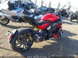 DUCATI DIAVEL V4 ZDMGAR1W6RB****** снимка