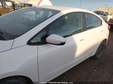Kia Forte KNAFK4A68E5245554 photo