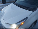 Toyota Prius JTDKARFU8J3066588 снимка