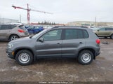 Volkswagen Tiguan WVGJV7AX2FW581285 снимка