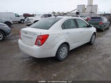 Chevrolet Sonic 1G1JB5EH8D4236123 fotografie