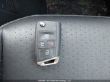 Volkswagen Tiguan 3VV2B7AX5JM126992 снимка