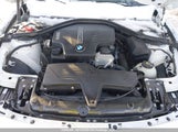 BMW 3 Series WBA3B3G50FNT68939 снимка