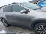 Kia Sportage KNDPNCAC8J7366873 снимка