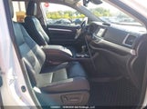 Toyota Highlander Se/Xle 5TDJZRFH9JS539064 fotografie