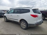 Chevrolet Traverse Ls 1GNKVEED2BJ169086 fotografie