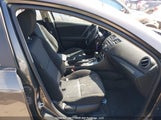 Mazda 3 I JM1BL1KF8B1470121 fotografie