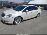 Buick Verano Premium 1G4PT5SV6G4137695 снимка