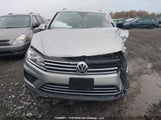 Volkswagen Touareg WVGEF9BP8GD005951 photo