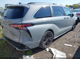 Toyota Sienna Le/Xle/Platinum/Xse/Limited 5TDGRKEC8RS211380 fotografie