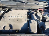 Lincoln Mkt 2L1MJ5LK2EBL56302 fotografie