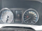 Toyota Rav4 Xle 2T3WFREV4JW437000 снимка