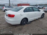 Volkswagen Jetta Sedan 3VWLL7AJ7DM380295 снимка