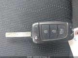 Hyundai Venue KMHRB8A30RU332305 снимка