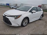 Toyota Corolla Le 5YFBPMBE2NP346035 снимка