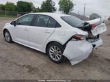 Toyota Corolla Le 5YFBPMBE2NP346035 снимка