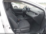 Toyota Corolla Le 5YFBPMBE2NP346035 fotografie