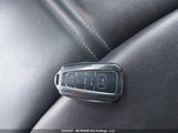 Toyota Corolla Hybrid Base W/Li Battery JTDBAMDE6MJ031224 снимка