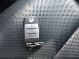 Kia Sorento 5XYPKDA56JG372867 снимка