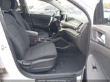 Hyundai Tucson KM8J33A45MU412276 снимка
