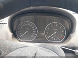 BMW 1 Series WBAUL73589VJ75957 снимка