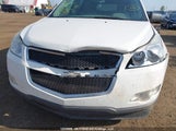 Chevrolet Traverse Ls 1GNKVEED2BJ324283 снимка