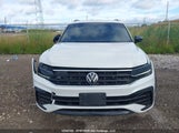 Volkswagen Tiguan Comfortline R-Line Black 3VV8B7AX9PM082630 снимка