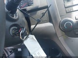 Honda Cr-V Ex 5J6RE4H57AL810915 photo
