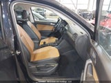 Volkswagen Tiguan 3VV2B7AXXJM118807 снимка