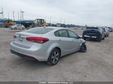 Kia Forte 3KPFL4A73JE215613 fotografie
