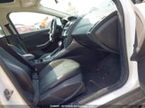 Ford Focus Titanium 1FADP3N21DL346383 fotografie