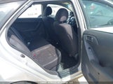 Kia Forte 5-Door KNAFT5A22B5457152 снимка