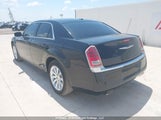 Chrysler 300 2C3CCAAG3DH702230 fotografie