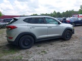 Hyundai Tucson Limited KM8J3CA29GU031145 снимка