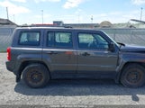 Jeep Patriot 1C4NJPABXFD262637 снимка
