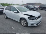 Volkswagen Golf 3VWB17AU7JM282701 снимка