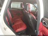 Porsche Cayenne Gts WP1AD2A26HLA82782 снимка