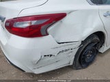 Nissan Altima 2.5 S/2.5 Sl Tech/2.5 Sv 1N4AL3AP3JC237774 снимка