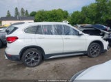 BMW X1 xDrive28I WBXJG9C00N5U68758 снимка