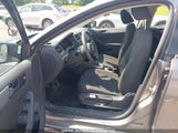 Volkswagen Jetta S 3VW267AJ5GM375250 снимка