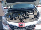 Kia Forte KNAFX4A82G5465357 fotografie
