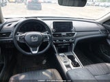 Honda Accord Touring 2.0T 1HGCV2F96JA802310 fotografie