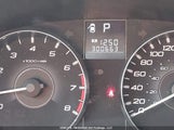 Subaru Outback 3.6R Limited 4S4BRJMC3C2266285 снимка