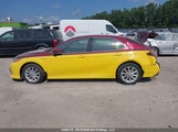 Toyota Camry Hybrid/Le/Xle/Se 4T1B21HK9JU508035 fotografie