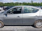 Nissan Versa 3N1CN7AP5CL827117 fotografie