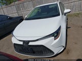 Toyota Corolla Le/Xle 5YFBPMBE9NP299327 снимка