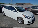 Hyundai Accent Gls/Gs KMHCT5AE8DU140755 снимка