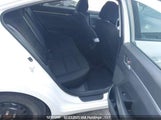 Hyundai Elantra Essential KMHD74LF3KU737463 снимка